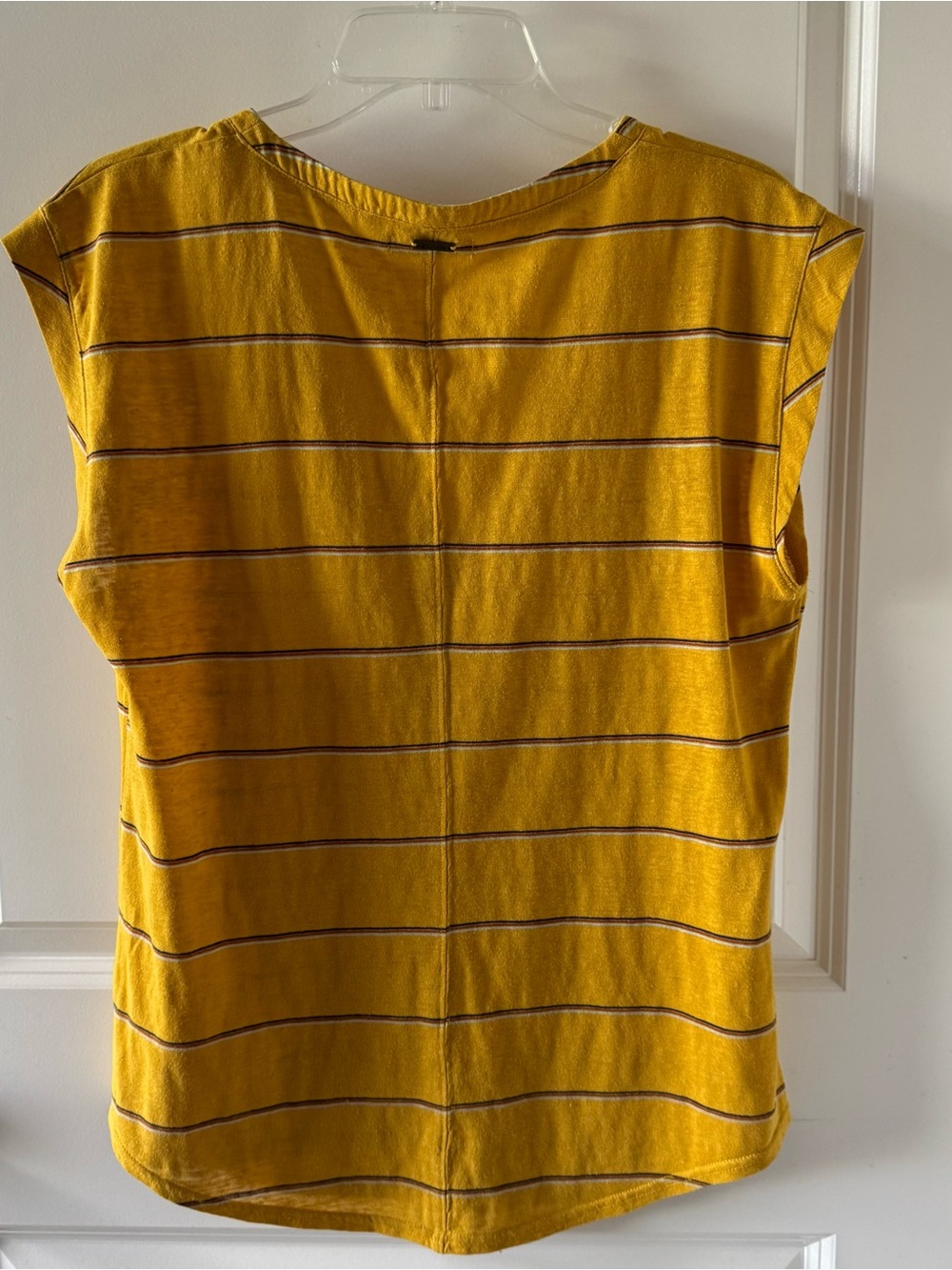 Prana tee shirt - Picture 4 of 10